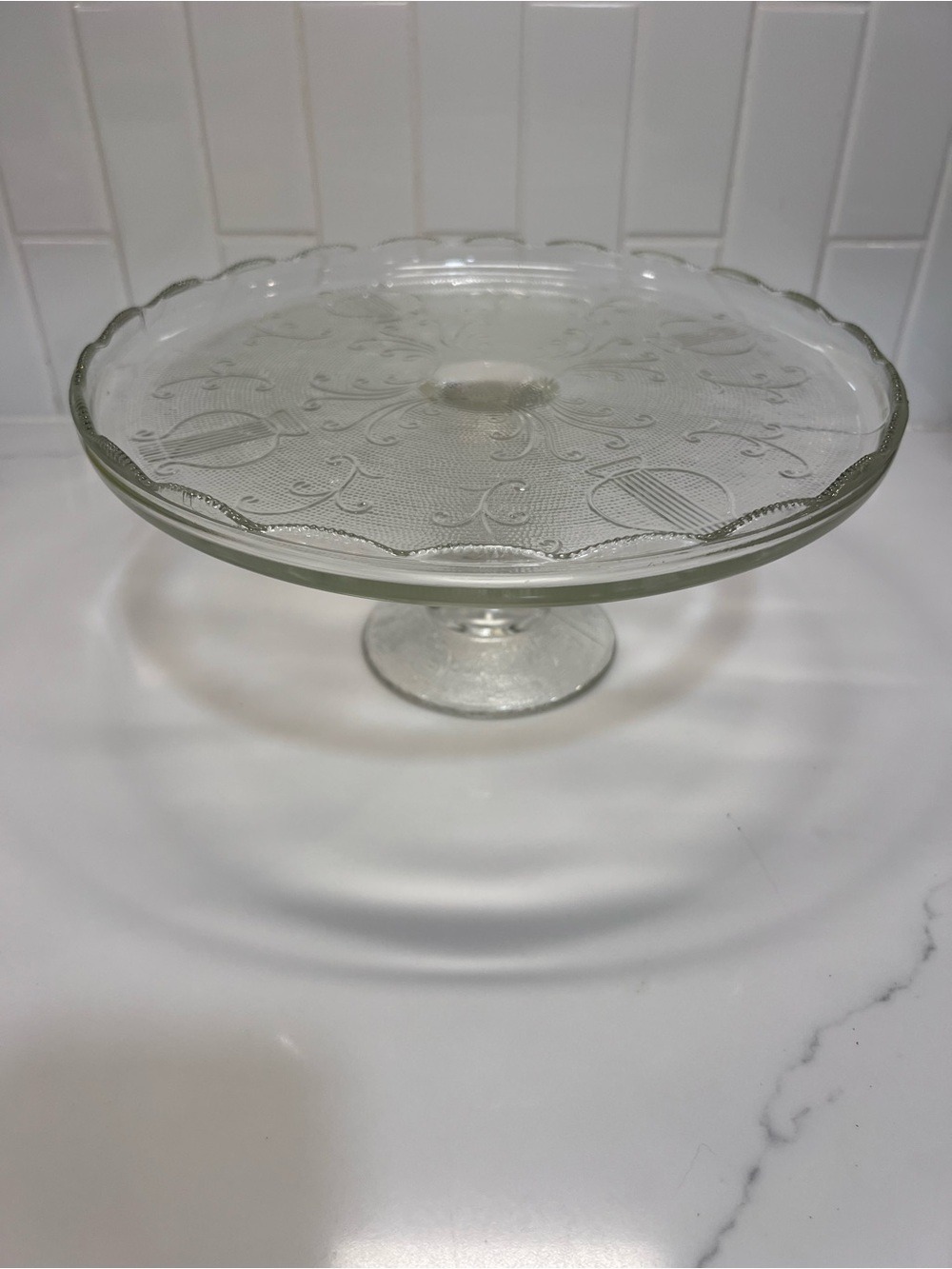 Vintage Harp Lyre Pattern  Pedestal Cake Stand Plate Jeanette Glass Gold Rim